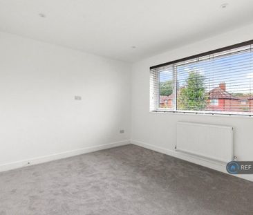 2 bedroom maisonette to rent - Photo 3