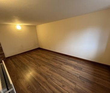 2 bedroom barn conversion to rent - Photo 6