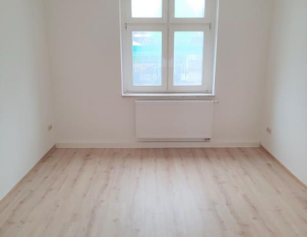 3-Raum-Wohnung mit Balkon - Photo 1