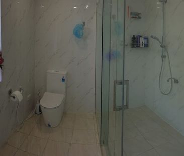 Spacious 4-Bedroom Family Home in Quiet Cul-De-Sac - Photo 5