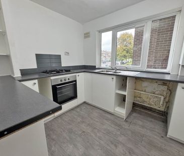 Stephenson Drive, Moorside - Photo 5