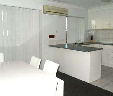 FULLY FURNISHED APARTMENT - LIVE BESIDE THE OCEAN - Photo 1