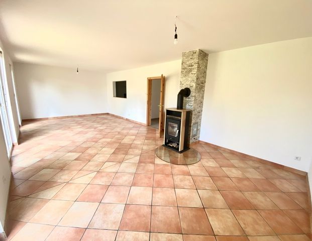 Wohnen oder Gewerbe mit 5 Zimmern direkt am U- Bahnhof Biesdorf Süd - Foto 1