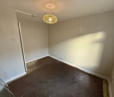 Burton Road, Nottingham, NG4 - Photo 3