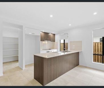 Well-Designed Family Home in a Convenient Location - Photo 3