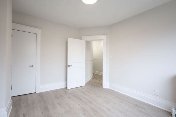 For Lease - 605 College Street Unit# 3, Toronto, Ontario - Photo 1