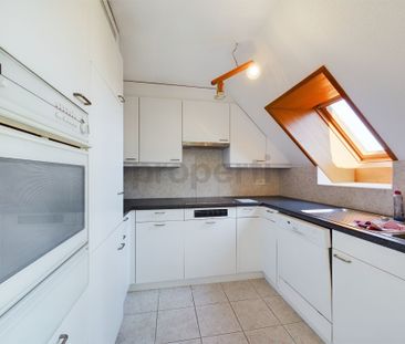 Exclusive offer: Stylish 5.5-room apartment with distant views in D... - Foto 2