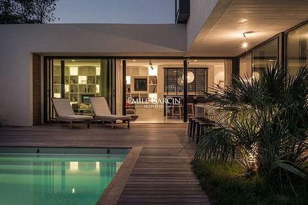 Maison contemporaine à louer à Anglet, aux portes de Biarritz avec piscine. - Photo 4