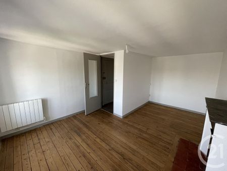 Location Appartement 2 pièces 47m² CHATEAUROUX 36000 - Photo 3
