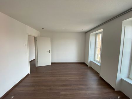 Helle 4.5 Zi-Wohnung nähe Altstadt - Photo 2