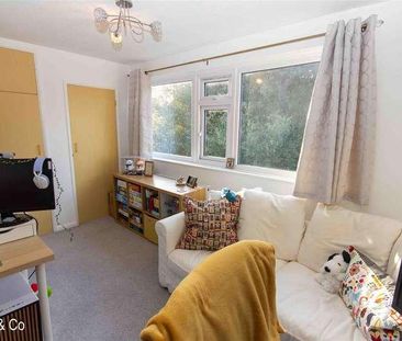 Jireh Court, Perrymount Road, RH16 - Photo 6