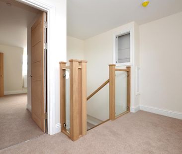 1 bedroom flat to rent - Photo 6