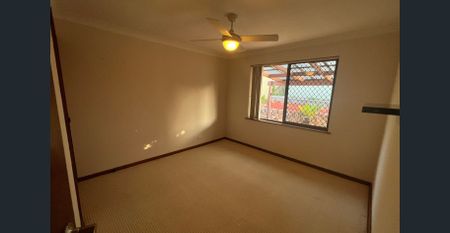 Family Home In Great Location - Photo 5