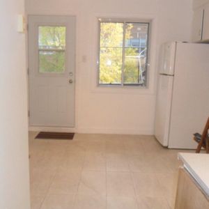 LOGEMENT A LOUER - Photo 2