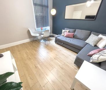 3 bedroom terraced house to rent - Photo 2