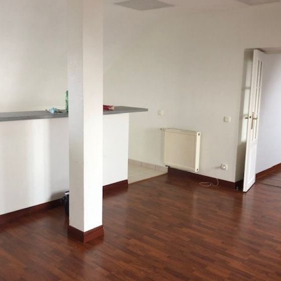 Louer appartement 3 pièces de 79 m² - Photo 1