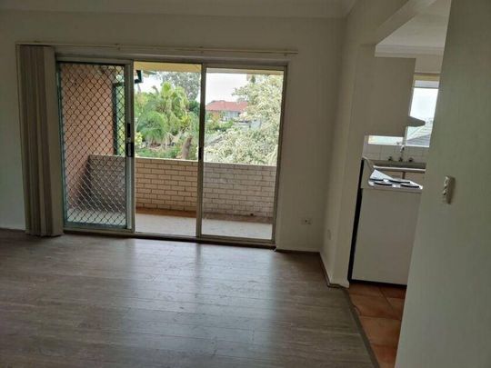 Walking distance to Wiley Park Metro Station - Photo 1