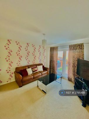 4 bedroom terraced house to rent - Photo 1