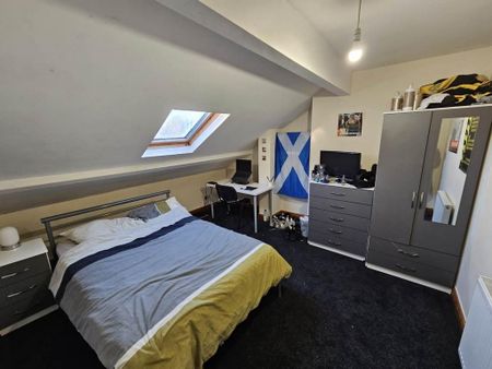 9 bedroom house to rent - Photo 2