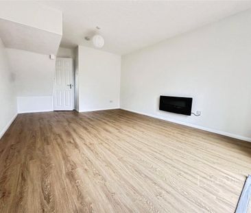 2 bedroom house to rent - Photo 1