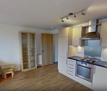 1 bedroom flat to rent - Photo 6