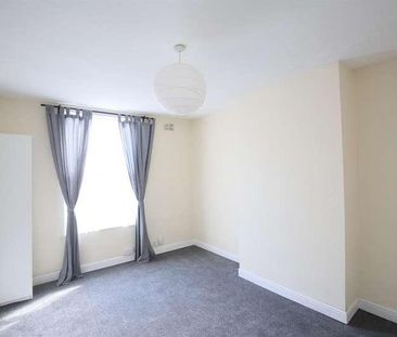 Temple View Place, Leeds, LS9 - Photo 1