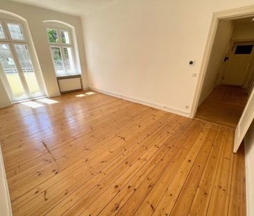 Geräumige 2-Zimmer Wohnung mit Balkon! - Foto 1