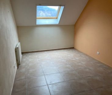 Location Appartement 2 pièces 63m² - Photo 4