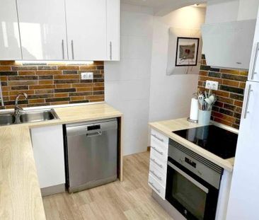 90m² Flat to rent in Porta, Barcelona - Photo 6