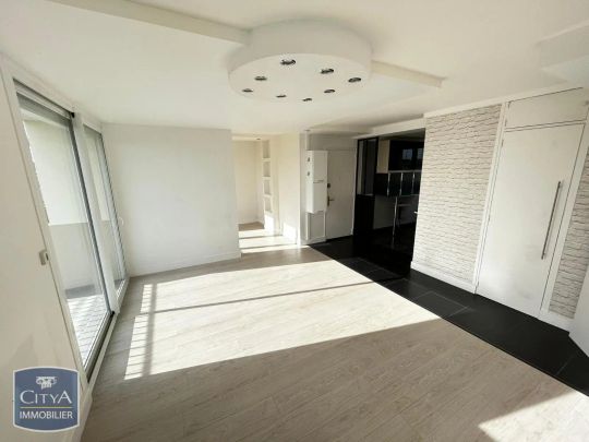 Appartement à louer 4 pièces 65.96m² - Photo 1