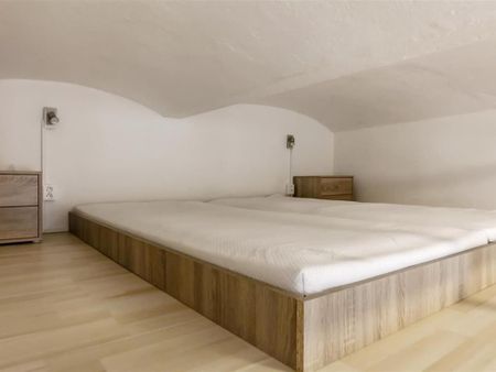 Pronájem bytu 1+kk 20 m2 - Fotografie 5
