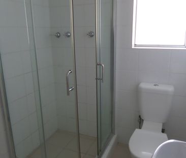 Refurbished one Bedroom Unit - Photo 5