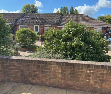 2 bedroom bungalow to rent - Photo 3