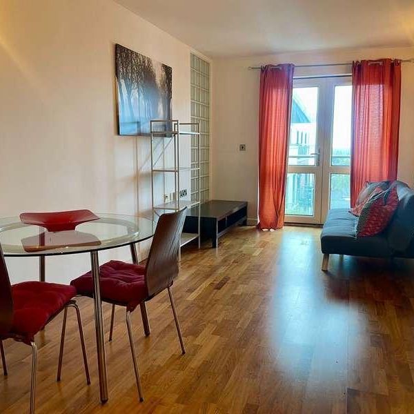 Longfield Centre, Prestwich, M25 - Photo 1