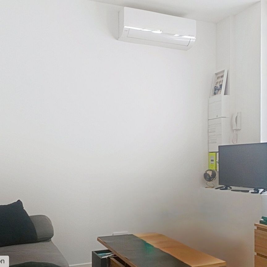 Appartement à louer - REIMS GARE - Photo 1