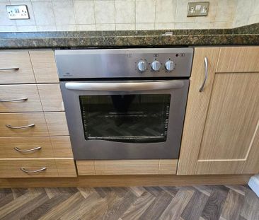 2 bedroom apartment to rent - Photo 6