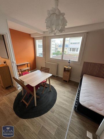 Location Appartement 1 pièce 23m² LE HAVRE 76600 - Photo 2