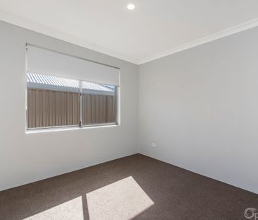 Brand New, Easy-Care Home - Photo 5