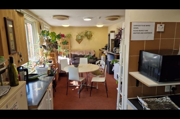 Room in a Shared House, Ingestre Road, NW5 - Photo 1