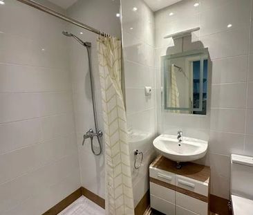 Avenida de Baviera, Madrid, Community of Madrid 28028 - Photo 6