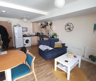 Studio to rent - Photo 3