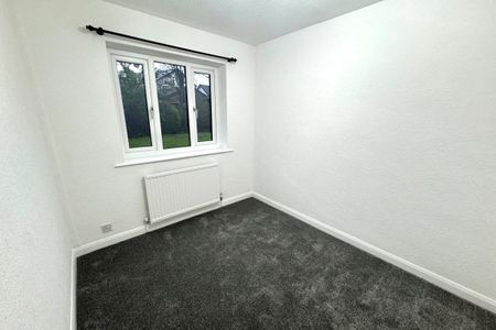 Greasby Road - Photo 3