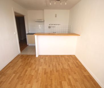 T2 de 43m², rue de la barre – Quai du Wault réf 537-001-GLI - Photo 1
