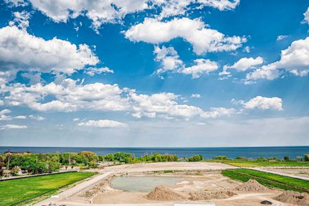 For Lease - 220 Missinnihe Way Unit# 805, Mississauga, Ontario - Photo 3