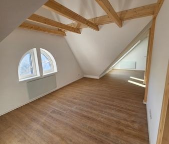 Traumaussicht über die Dächer von Neheim: Erstklassige Wohnung, XL-Ausstattung, kernsaniertes Haus - Photo 6