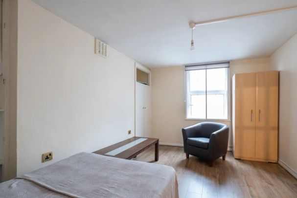 flat to rent - Photo 1