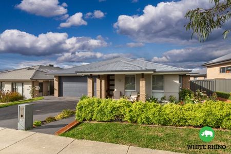 10 Wingrave Street, Googong - Photo 3