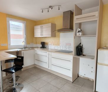 Location Appartement 3 pièces 60m² CASTELGINEST 31780 - Photo 4