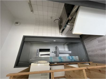 Studio Centre ville – - Photo 3