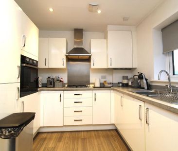 2 bedroom apartment to rent - Photo 6